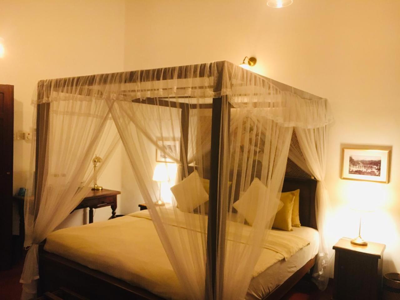 Colonial Residence 康提 外观 照片