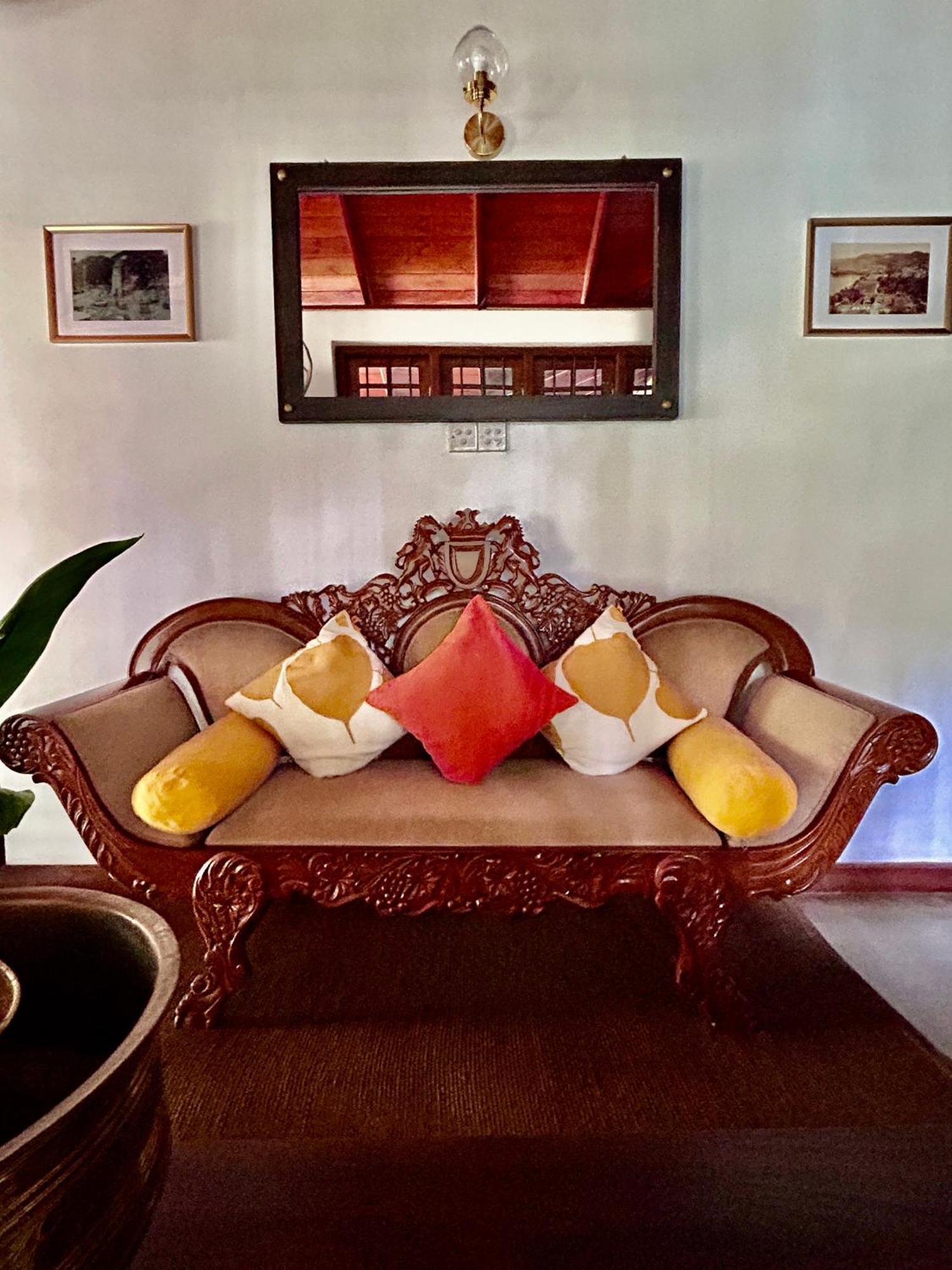 Colonial Residence 康提 外观 照片